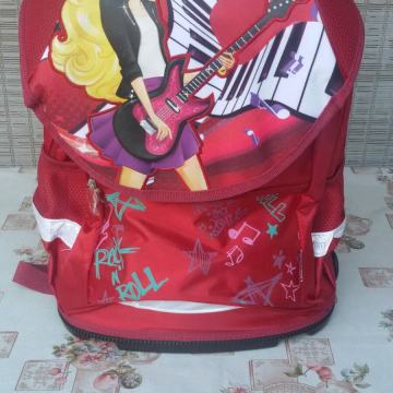 SKOLSKA ANATOMSKA TORBA BARBY..NOVA..