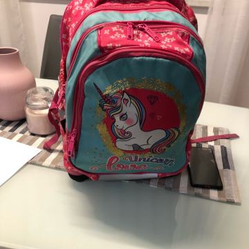 Školska torba za djevojčice