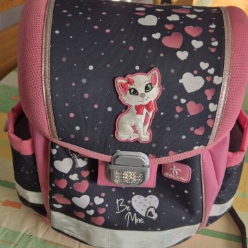 školska torba za djevojčicu 1-2 razred