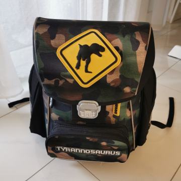 Skolska torba za prve razrede - Rijeka - SNIŽENO