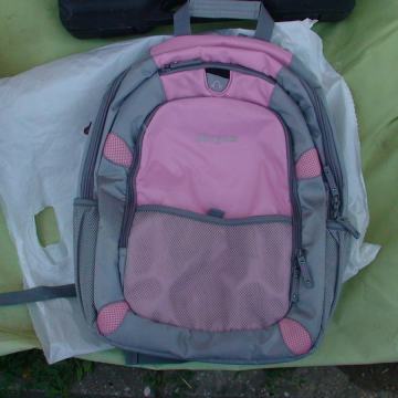 školska torba targus