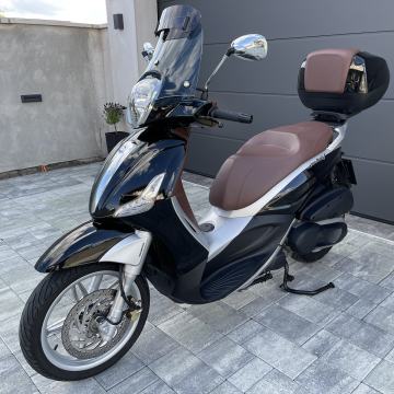 Piaggio Beverly 350 ABS,Led,Grijane ručke,Reg.6mj.2026