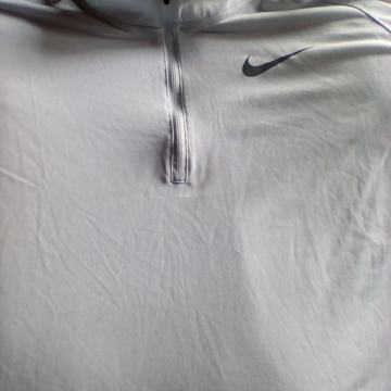 MAJICA NIKE- vel.L.