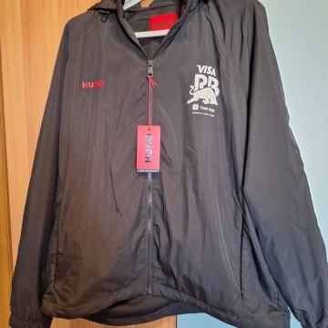 Visa Cash App Racing Bulls dinamična jakna marke HUGO vel L