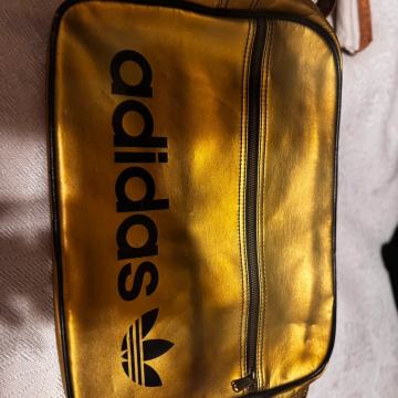 Adidas retro/vintage torba preko ramena