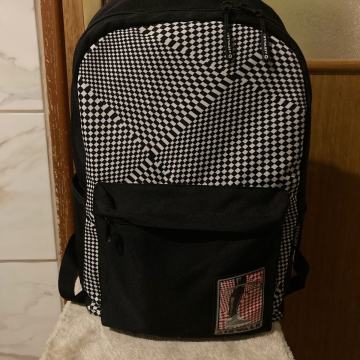 Fila ruksak i Airwalk ruksak