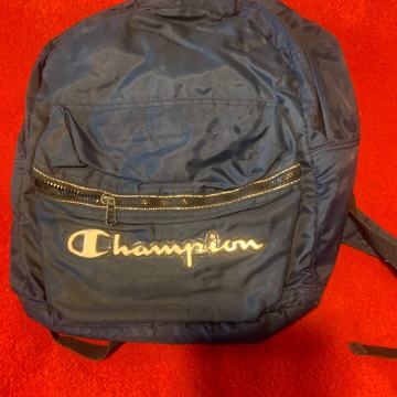 RUKSAK CHAMPION 40x30 cm