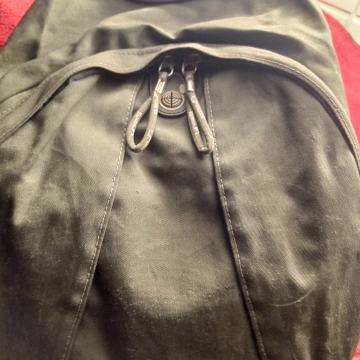 RUKSAK - srednja veličina - V-50cm-Š-37cm-Maslinasti