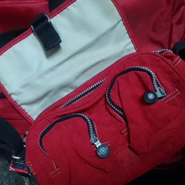 Nova sp.torbica 15x25x10cm kvalitetna