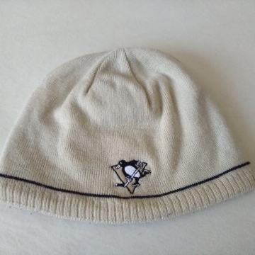 Pittsburgh Penguins Reebok NHL dvostrana zimska kapa