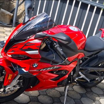 BMW S1000 RR 999 cm3