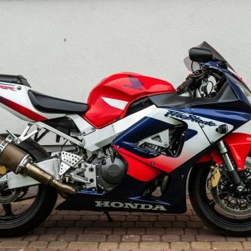 HONDA CBR 929  cm3