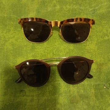Lot od dva stara para ženskih sunčanih naočala iz 90ih