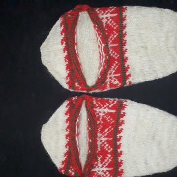 Stare pletene papuče