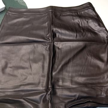 KOŽNA SUKNJA U VELIČINI L ,  XL i XXL - NOVO