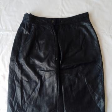 2+1 gratis! Američka mini suknja od prave kože, tamnoplava, vel. S(38)