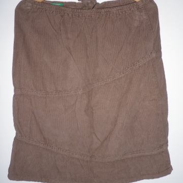 BENETTON - LAGANA SAMTANA SUKNJA 34 / 36 S