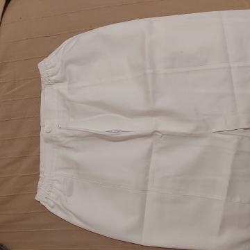 Bijela suknja-medicinska,NOVO broj 40