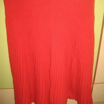 Crvena pletena suknja na gumu vel.UNI