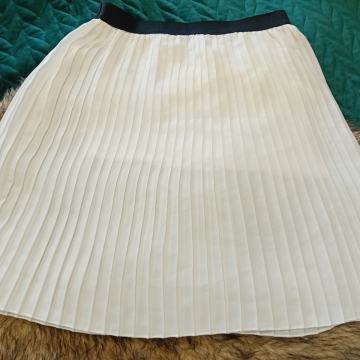 Suknja na falte i na gumu vel. UNI