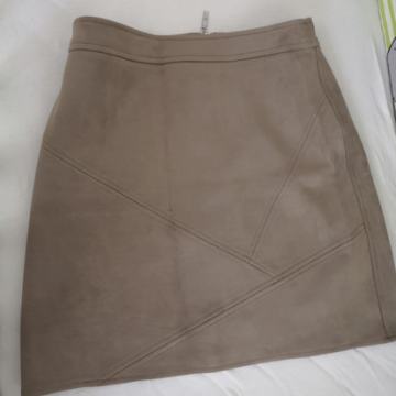 BRUŠENA KOŽNA SUKNJA VEL.42 NOVO