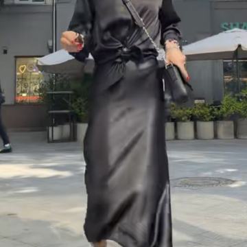 CRNA SUKNJA OD SATENA NA GUMU VEL. L - NOVO S ETIKETOM