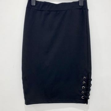 CRNA SUKNJA  vel.40 - NOVO