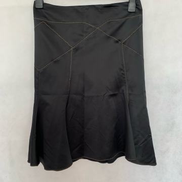 Nova crna ženska suknja R.Cavalli 42