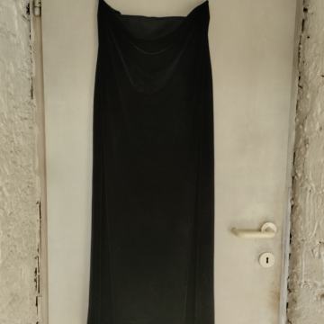 Crni plišani maxi šos