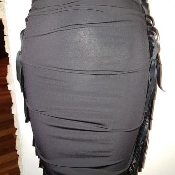 Desiinia suknja rese