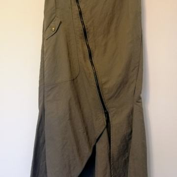 Duga maslinasta khaki suknja