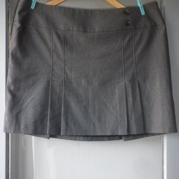 ELEGANTNA SUKNJA / MINICA 44 L