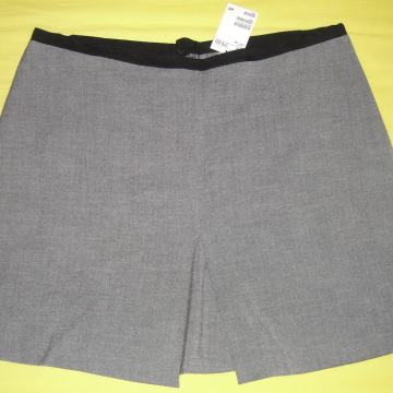 NOVO s etiketom: HM suknja veličina 44