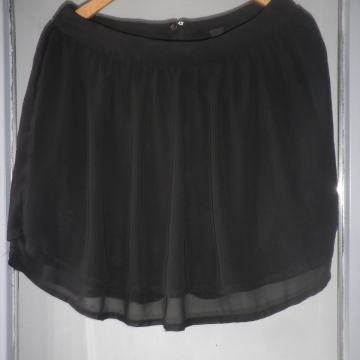 H&M - LAGANA LJETNA SUKNJA 38 / 40 M