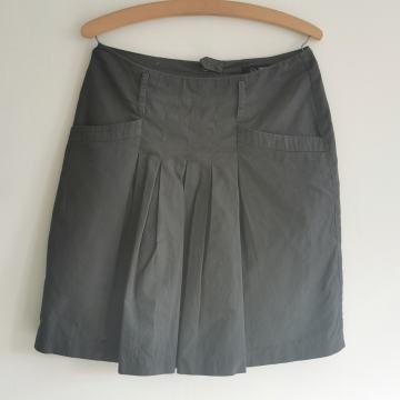 H&M Siva suknja Vel. 38