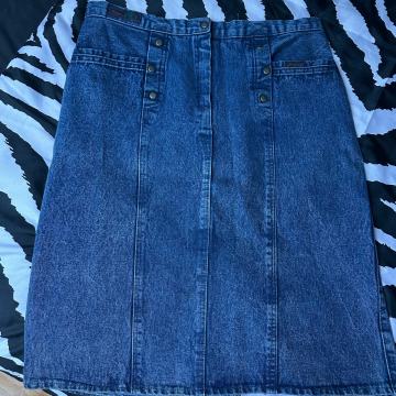 Jeans suknja ravan kroj