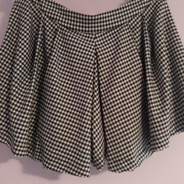 Pepita suknja bermude bershka S