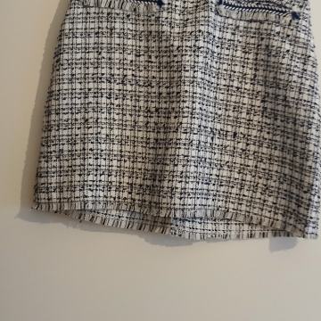 Karirana suknja H&M 40