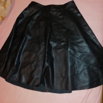 Kozna suknja do koljenakoljena S