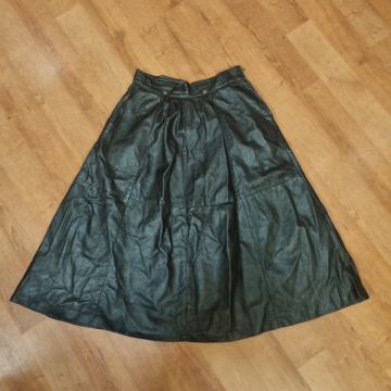 KOŽNA SUKNJA vel 40
