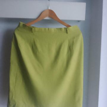 Kratka pencil suknja boje limete M