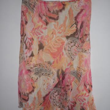 LAGANA LJETNA SUKNJA 42 - 44 L