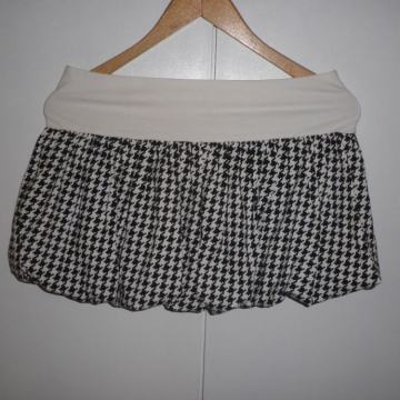 LAGANA LJETNA SUKNJA / MINICA 36 - 38 S