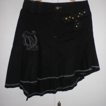 LAGANA PAMUČNA SUKNJA 36 - 38 S