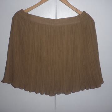 LAGANA PAMUČNA SUKNJA / MINICA 38 M