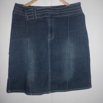 LAGANA TRAPER SUKNJA 36 / 38 S - M