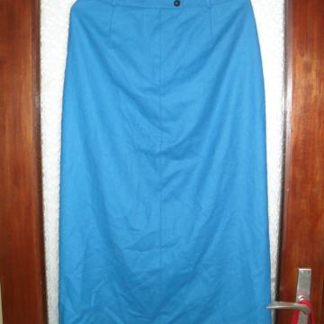 LAGANA VUNENA SUKNJA 42 L