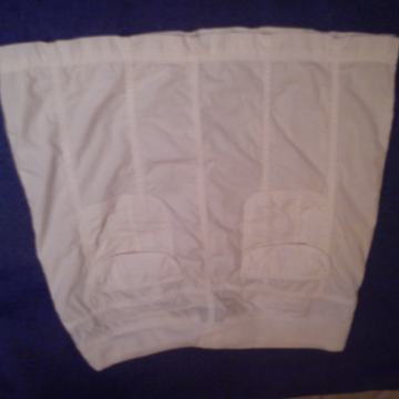 LJETNA BIJELA SUKNJA ŠOS M 38   RASPRODAJA