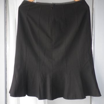 MARKS & SPENCER - LAGANA PAMUČNA SUKNJA 36 S