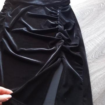 CRNA SUKNJA S VOLANOM vel. 40 - NOVO